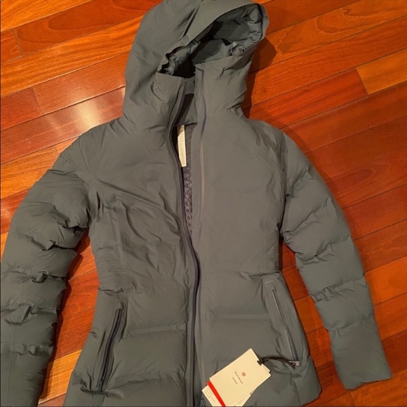 Lululemon sleet street jacket - Picture 5 of 6